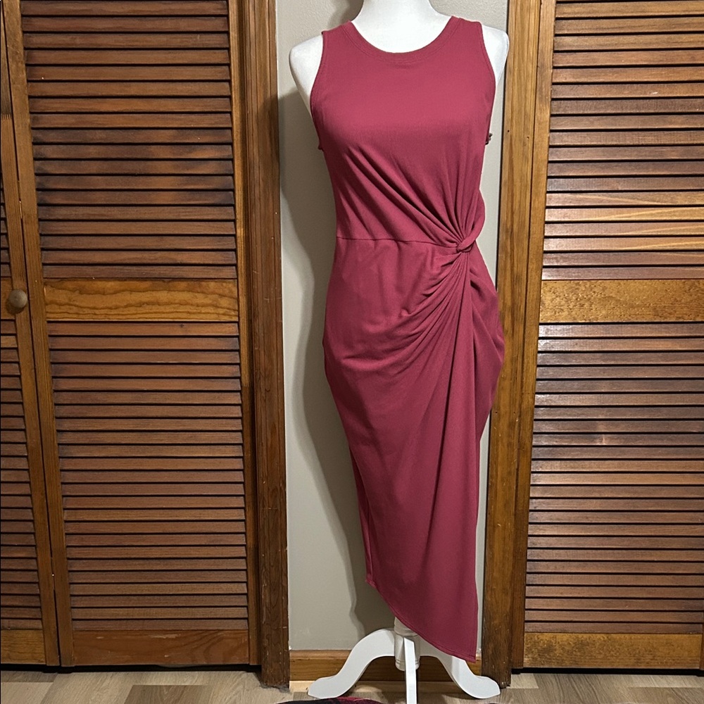 Nine Britton Abigail Brushed Knit Fitted Midi Dress